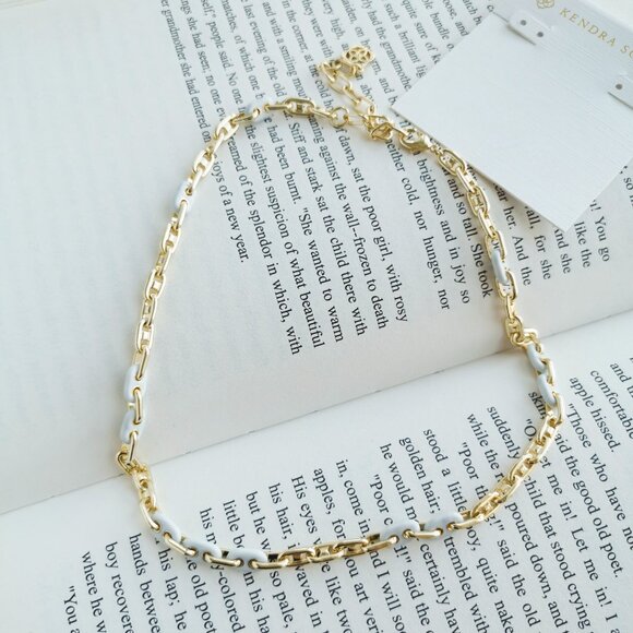 NEW Kendra Scott Bailey Gold White Mix Chain Necklace Authentic - Picture 2 of 3